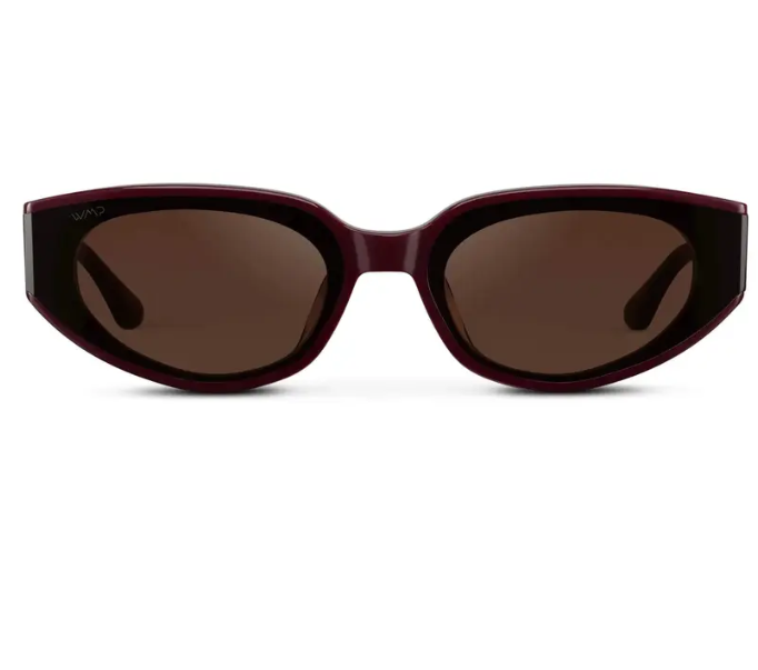 Modern Cat-Eye Sunglasses with Flat Lens – Chic Shades for Women